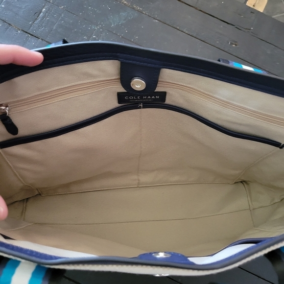 Cole Haan NWT Summer Canvas Tote Natural Navy Grand Series Leather Trim - Picture 9 of 12